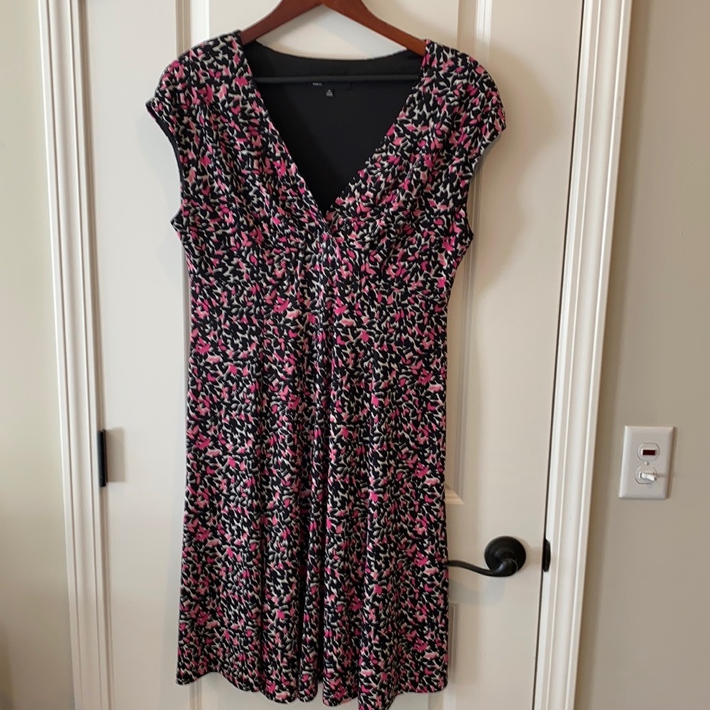 Jones New York Cute pink/black/white drop shoulder sleeveless